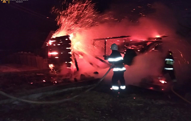 В Ивано-Франковской области ночью горел дом: его владелец погиб 