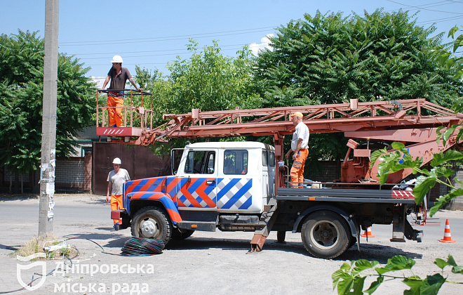 Вуличне освітлення у Дніпрі: встановлення з нуля та модернізація наявного