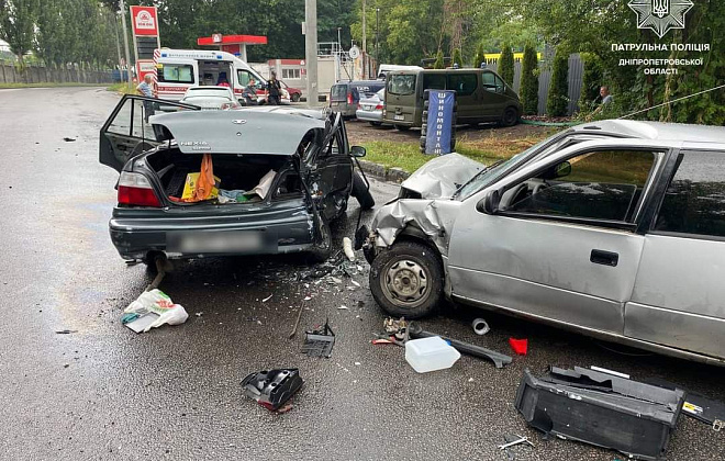 Дорожньо-транспортних пригод на Дніпропетровщині поменшало: якими є підсумки півріччя