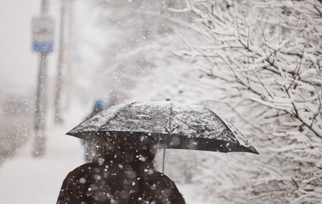 В ближайшие двое суток Украину накроет снегом: спасатели предупреждают о гололедице на дорогах