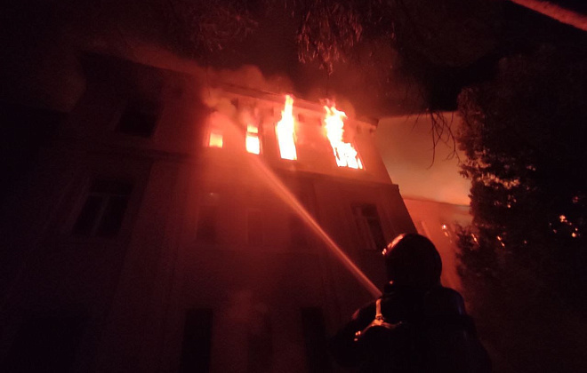 Ночью в Киеве горел учебный корпус Киевской гимназии восточных языков