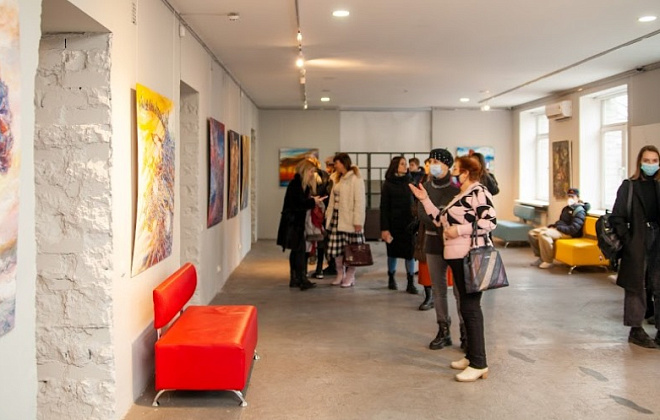 У дніпровському музеї українського живопису відкрили виставку робіт молодих митців області (ФОТОРЕПОРТАЖ) 
