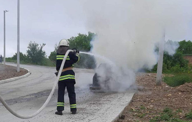 В Херсонской области дотла сгорел «ВАЗ»