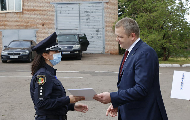 Криворожское подразделение патрульной полиции отмечает 5-летие: глава облсовета Николай Лукашук поблагодарил правоохранителей за службу