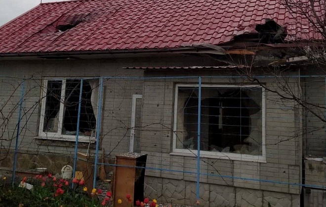 У Криворізькому районі ворожі обстріли пошкодили будинки та сільгоспбудівлі