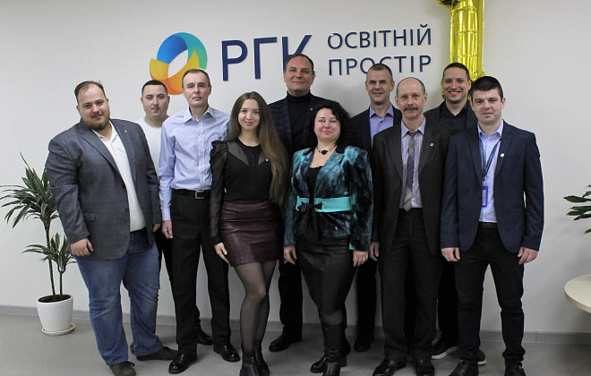 Освітній простір РГК на базі АТ «Дніпропетровськгаз» святкує річницю роботи (ВІДЕО)