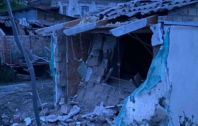 Ворог атакував Дніпропетровщину ракетами, дронами та артилерією: які наслідки