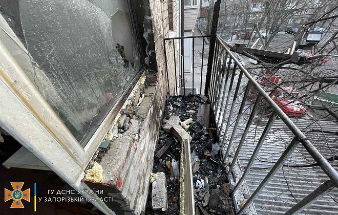 В Запорожье устанавливают причину, по которой загорелся балкон в одной из пятиэтажек Вознесеновского района 