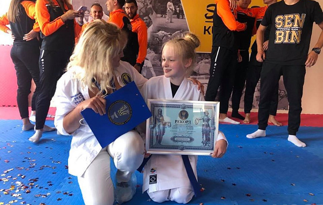 11-летняя киевлянка установила силовой рекорд Украины