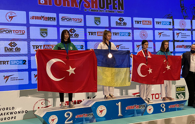 Спортсменка из Днепра Мария Леонова завоевала золото на международном турнире серии G-1 по тхэквондо ВТФ «Turkish Open» 