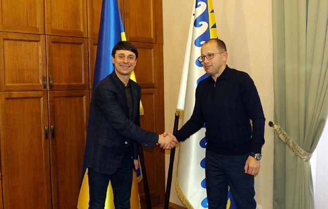 Президент Федерации хоккея Украины обсудил строительство новых ледовых арен с руководством Днепропетровского областного совета