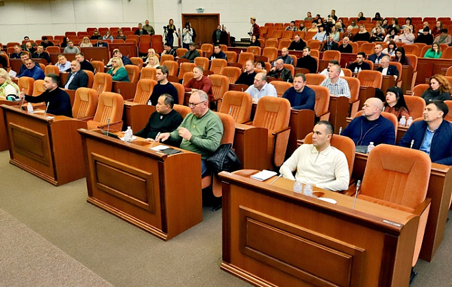 Швидко та результативно: Філатов підбив підсумки 42-ї сесії міськради Дніпра