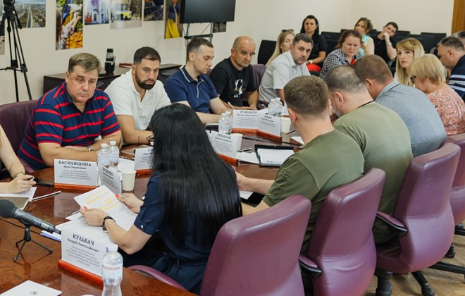 На Дніпропетровщині ще 5 закупівель із завищеними цінами винесли на засідання групи "Прозорість та підзвітність"