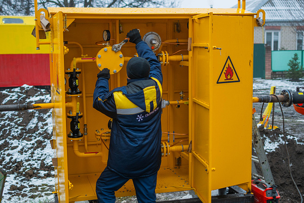 Цього року газовики Дніпропетровщини встановили 65 нових шафових газорегуляторних пунктів у регіоні