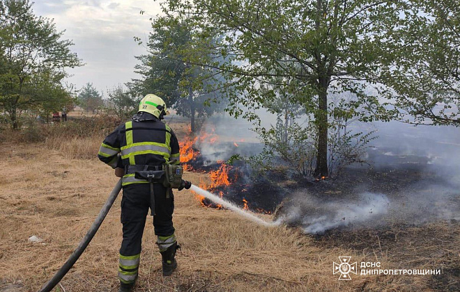 За минулу добу вогнеборці ліквідували 59 займань у екосистемах Дніпропетровщини