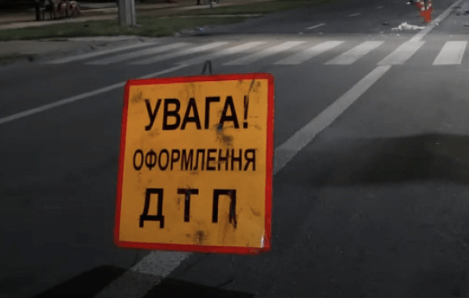 В Житомирской области грузовик влобовую столкнулся с маршруткой: четверо погибших