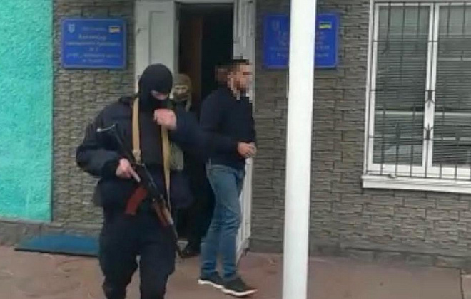 В Винницкой области полиция со стрельбой отбила нападение на избирательную комиссию