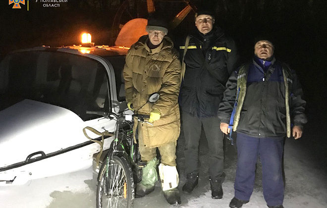 Пошел на рыбалку и заблудился: в Полтавской области спасатели полночи искали мужчину 
