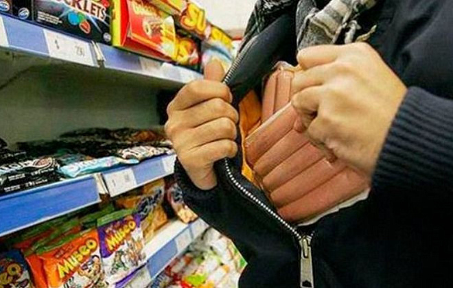 У Павлограді затримали серійного крадія: чоловік встиг обікрасти 5 магазинів