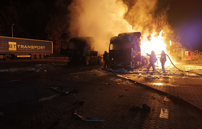 На трассе Киев-Харьков  прогремел мощный взрыв на АЗС (ВИДЕО)