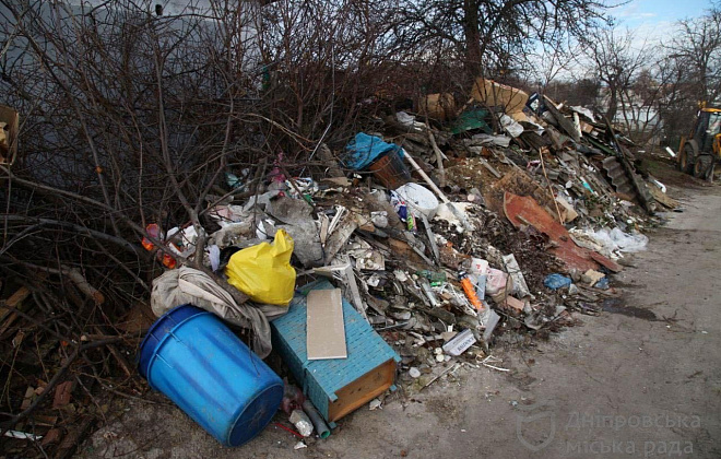 45 стихійних сміттєзвалищ ліквідували у Дніпрі за 2022 рік