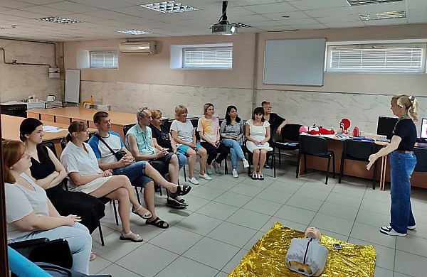 Фахівці Дніпровської філії “Газмережі” продовжують навчатись азам домедичної допомоги