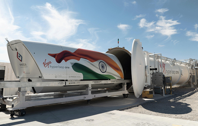 На зависть Омеляну: Virgin Hyperloop провела испытание транспортной системы с пассажирами