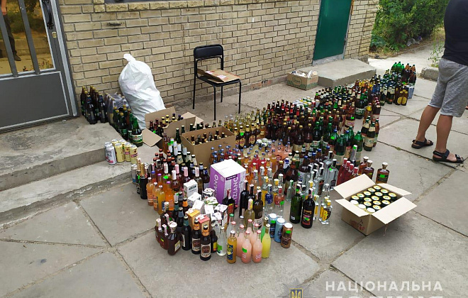 На Днепропетровщине изъяли почти 500 литров контрафактного алкоголя 